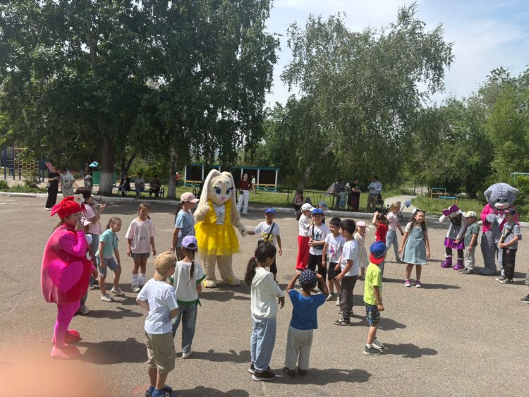"Балдәурен" мектеп жанындағы лагерінің ашылуы